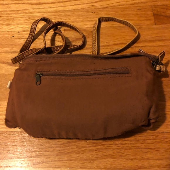 Small Purse w/ Adjustable Strap - Picture 4 of 4